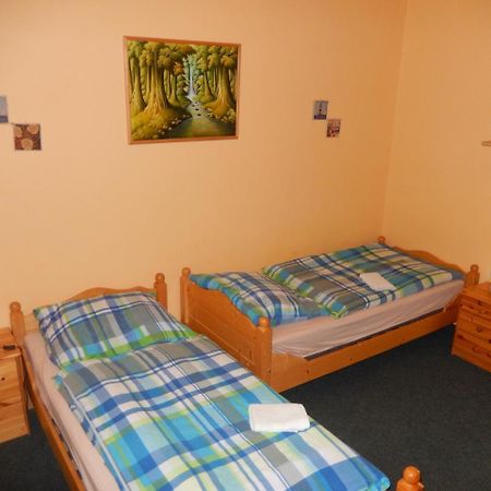 Hotel Penzion Manetin U Sv. Barbory Esterno foto