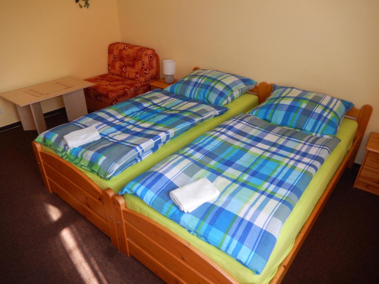 Hotel Penzion Manetin U Sv. Barbory Esterno foto