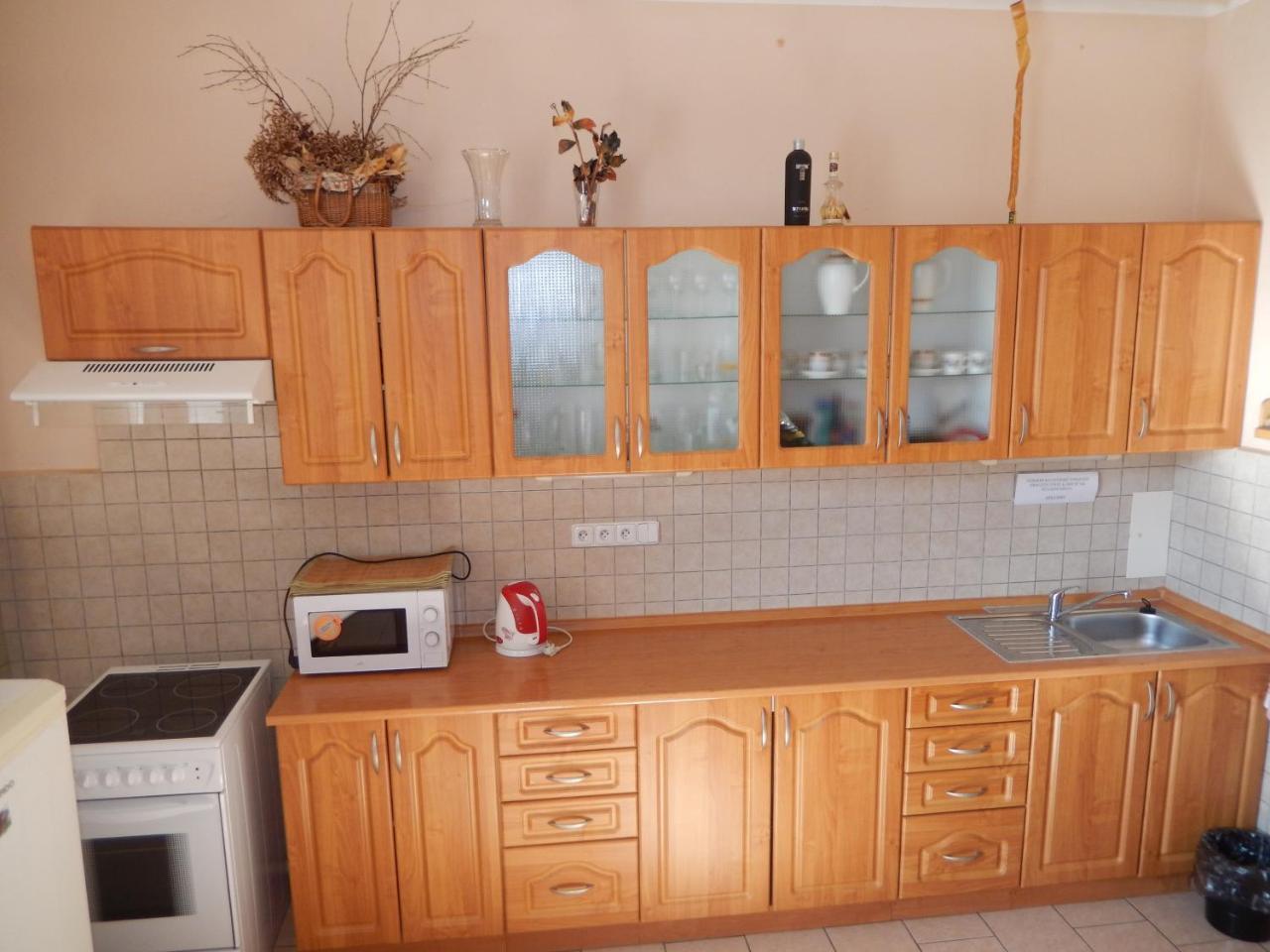 Hotel Penzion Manetin U Sv. Barbory Esterno foto